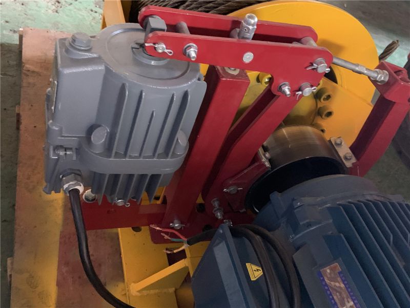 配套卷揚(yáng)機(jī)用現(xiàn)場調(diào)試